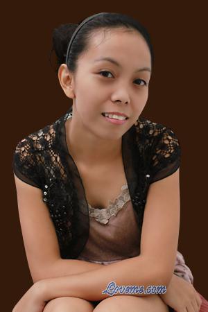 102547 - Maricel Age: 37 - Philippines
