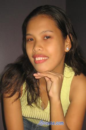88225 - Alelou Age: 27 - Philippines