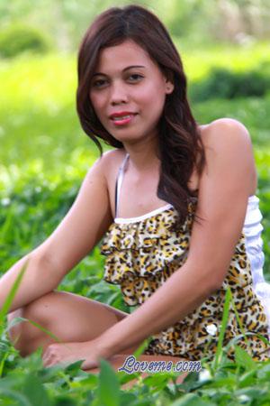 89006 - Mitzie Age: 28 - Philippines
