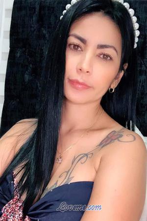 204024 - Soraya Age: 44 - Colombia