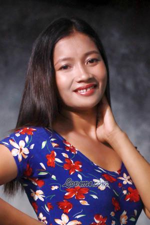 211051 - Daisy Age: 27 - Philippines
